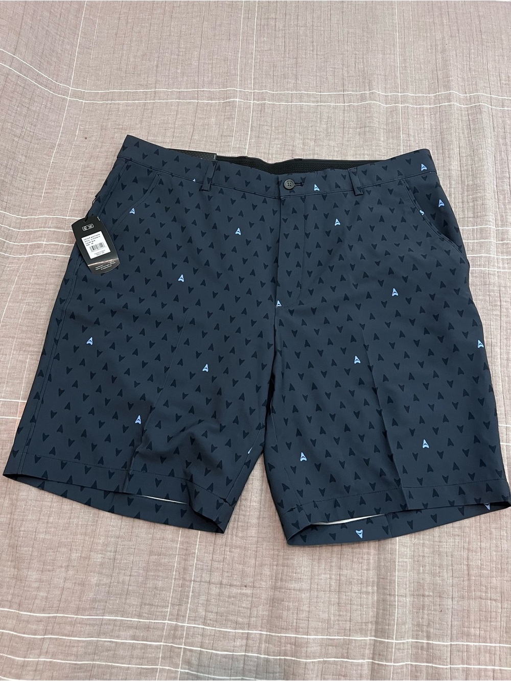 Greg Norman Collection Navy Triangle-Print Shorts